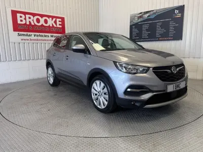 Używany Vauxhall Grandland X Elite 130 KM (95 kW) 2020 Szary SUV