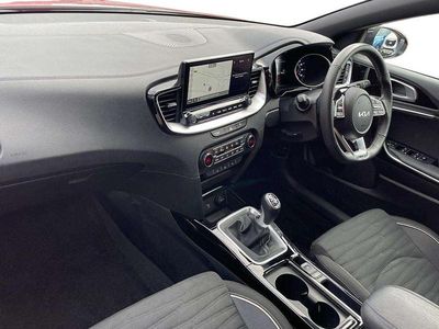 Used Kia Ceed GT-Line 138 HP (101 kW) 2025 Red Hatchback