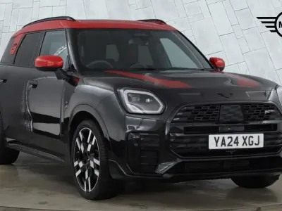 Used Mini Countryman 215 HP (158 kW) 2024 Black SUV