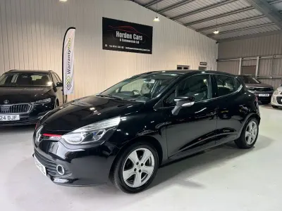 Używany Renault Clio IV Dynamique 90 KM (66 kW) 2014 Czarny Hatchback