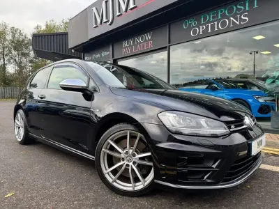 Begagnad VW Golf VII R 2015 Svart Halvkombi