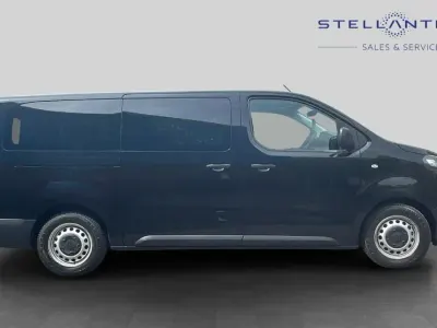 Usado Citroën Spacetourer Business Class 134 HP (98 kW) 2022 Preto Monovolume