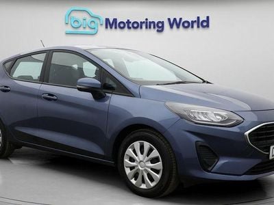 Używany Ford Fiesta Trend 101 KM (74 kW) 2022 Niebieski Hatchback