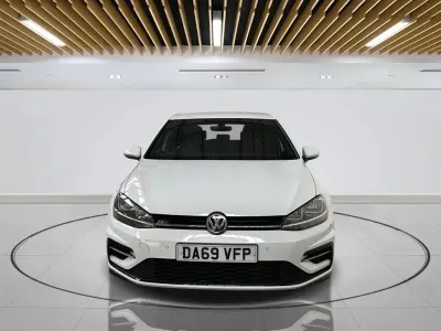Used VW Golf VII R-line 150 HP (110 kW) 2019 White Hatchback