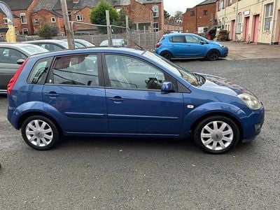 Blue Used 2007 Ford Fiesta Ghia Hatchback | £1,995 (Fair price)