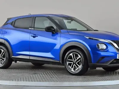Used Nissan Juke N-Connecta 114 HP (83 kW) 2025 Blue SUV