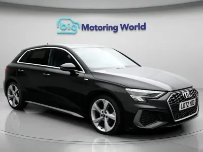 Usado Audi A3 S-Line 110 HP (80 kW) 2022 Sedan