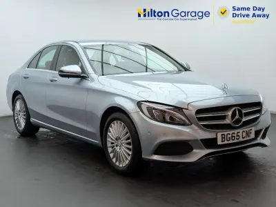Usado Mercedes C200 184 HP (135 kW) 2015 Prateado Sedan