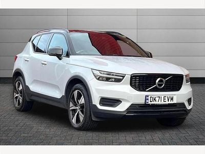 Silver Used 2022 Volvo XC40 R-Design SUV | £19,745 (Good price)