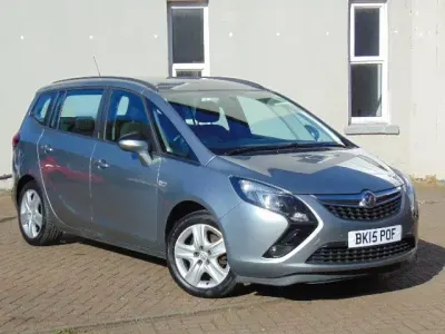 Second-hand Vauxhall Zafira 170 CP (125 kW) 2015 Argintiu Monovolum