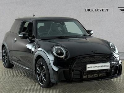 Used Mini Cooper Hatch 134 HP (98 kW) 2024 Black Hatchback