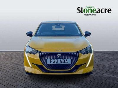 Used Peugeot 208 Allure+ 101 HP (74 kW) 2022 Yellow Hatchback