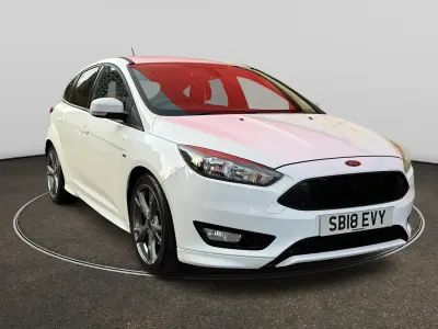 Używany Ford Focus ST-Line X 140 KM (102 kW) 2018 Biały Hatchback