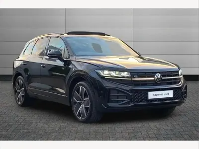 Used VW Touareg Black Edition 286 HP (210 kW) 2025 Grenadilla black SUV