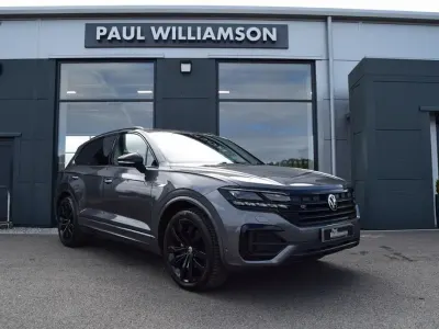 Usado VW Touareg Black Edition 286 HP (210 kW) 2023 Cinzento SUV