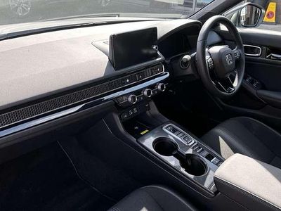 Used Honda Civic Sport 182 HP (133 kW) 2025 Premium paint  platinum white  Hatchback