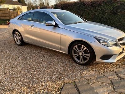 Mercedes E220