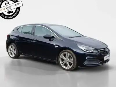 Used Vauxhall Astra SRi 200 HP (147 kW) 2018 Blue Hatchback
