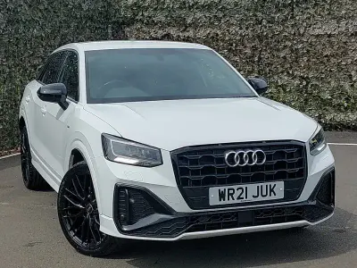Used Audi Q2 Black Edition 150 HP (110 kW) 2021 White SUV