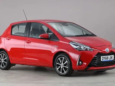 Used Toyota Yaris Hybrid 101 HP (74 kW) 2019 Hatchback