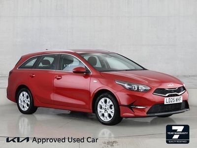Used Kia Ceed 138 HP (101 kW) 2025 Red Hatchback