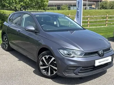 Second-hand VW Polo Match 95 CP (69 kW) 2025 Gri Hatchback