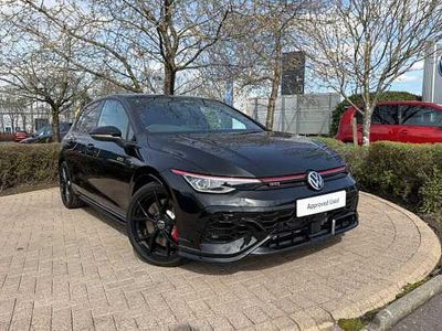Nouă VW Golf VIII GTI Clubsport 300 CP (220 kW) 2025 Negru Hatchback