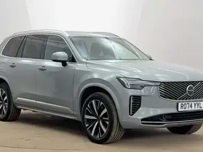Begagnad Volvo XC90 Core 250 HK (183 kW) 2025 SUV