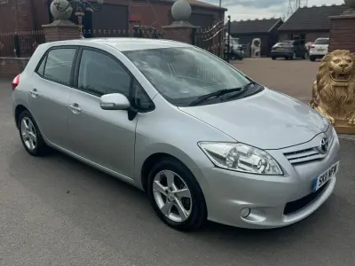 Used Toyota Auris