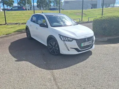 Used Peugeot e-208 GTi 100 kW (136 HP) 2023 White Hatchback