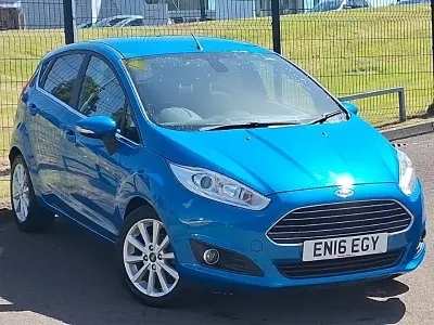 Used Ford Fiesta Titanium 80 HP (58 kW) 2016 Blue Hatchback