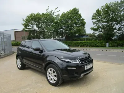 Used Land Rover Range Rover evoque SE 180 HP (132 kW) 2017 Black SUV