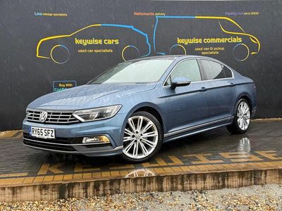 Used VW Passat R-line 190 HP (139 kW) 2015 Blue Sedan