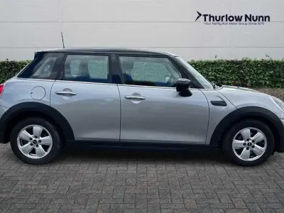 Used Mini Cooper Classic 136 HP (100 kW) 2023 Silver Hatchback