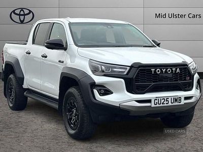 Used Toyota HiLux Sport 201 HP (147 kW) 2025 White Pickup