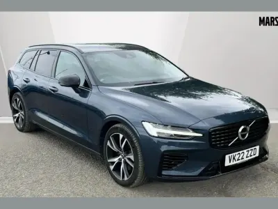 Usado Volvo V60 R-Design 350 HP (257 kW) 2022 Azul Carrinha