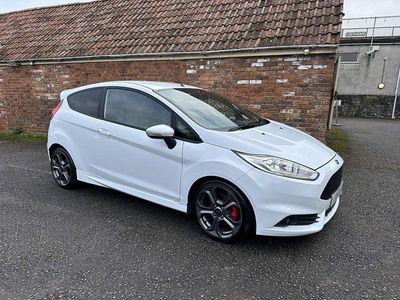 Used Ford Fiesta ST 2017 White Hatchback