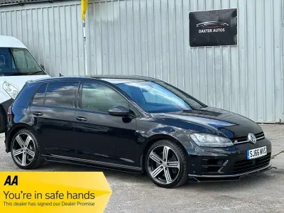 Second-hand VW Golf VII R 2016 Negru Hatchback