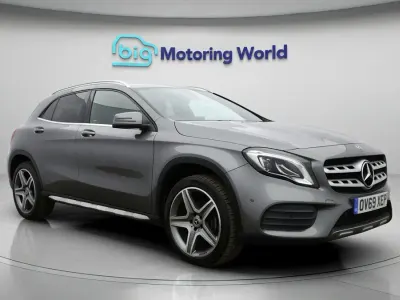 Used Mercedes GLA180 AMG line 121 HP (88 kW) 2019 SUV