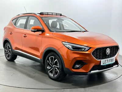 Used MG ZS Exclusive 111 HP (81 kW) 2022 Orange SUV