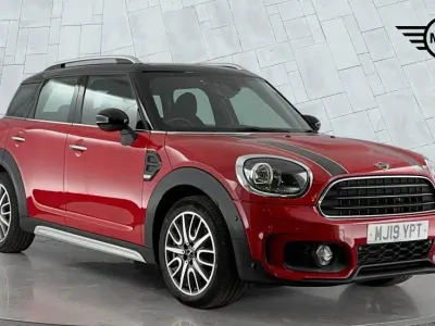 Used Mini Cooper Countryman Sport 136 HP (100 kW) 2019 Red SUV