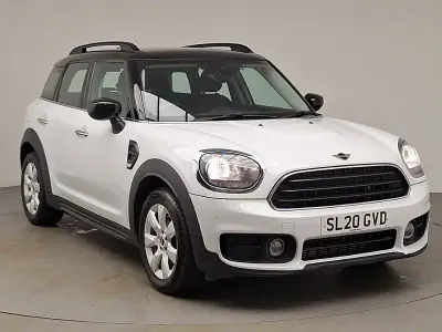 Used Mini Cooper Classic 136 HP (100 kW) 2020 White Hatchback