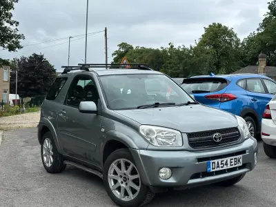 Used Toyota RAV4 147 HP (108 kW) 2004 Green SUV