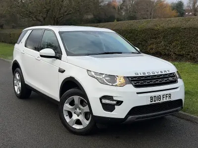 Used Land Rover Discovery Sport SE 150 HP (110 kW) 2018 White SUV