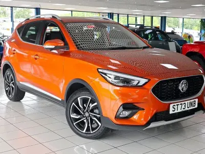 Used MG ZS Exclusive 111 HP (81 kW) 2024 Orange SUV