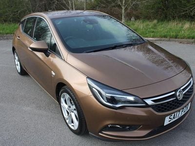 Used Vauxhall Astra SRi 150 HP (110 kW) 2017 Bronze Hatchback