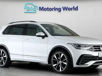 Used VW Tiguan R-line 245 HP (180 kW) 2023 White SUV