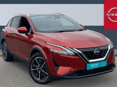 Used Nissan Qashqai Tekna 190 HP (139 kW) 2023 Red SUV