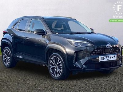 Used Toyota Yaris Hybrid 116 HP (85 kW) 2023 Black Estate