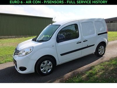 White Used 2020 Renault Kangoo Business MPV | £9,490 (Fair price)